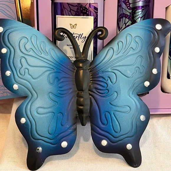 Butterfly Themed Bath and Body Works Gift Bundle - Picture 5 of 10
